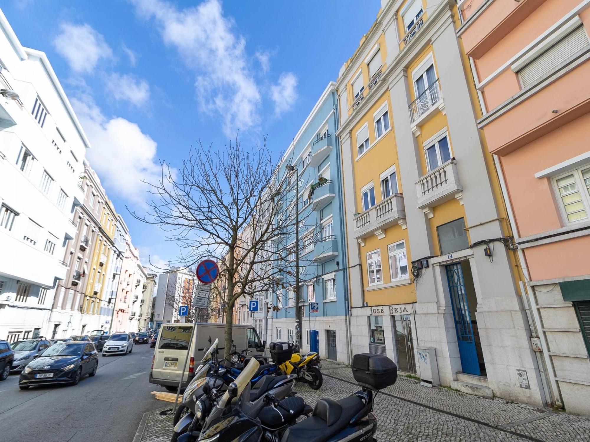 Akicity Lisboa Iris Екстериор снимка