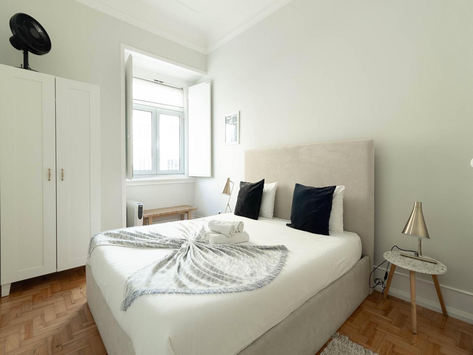Akicity Lisboa Iris Екстериор снимка